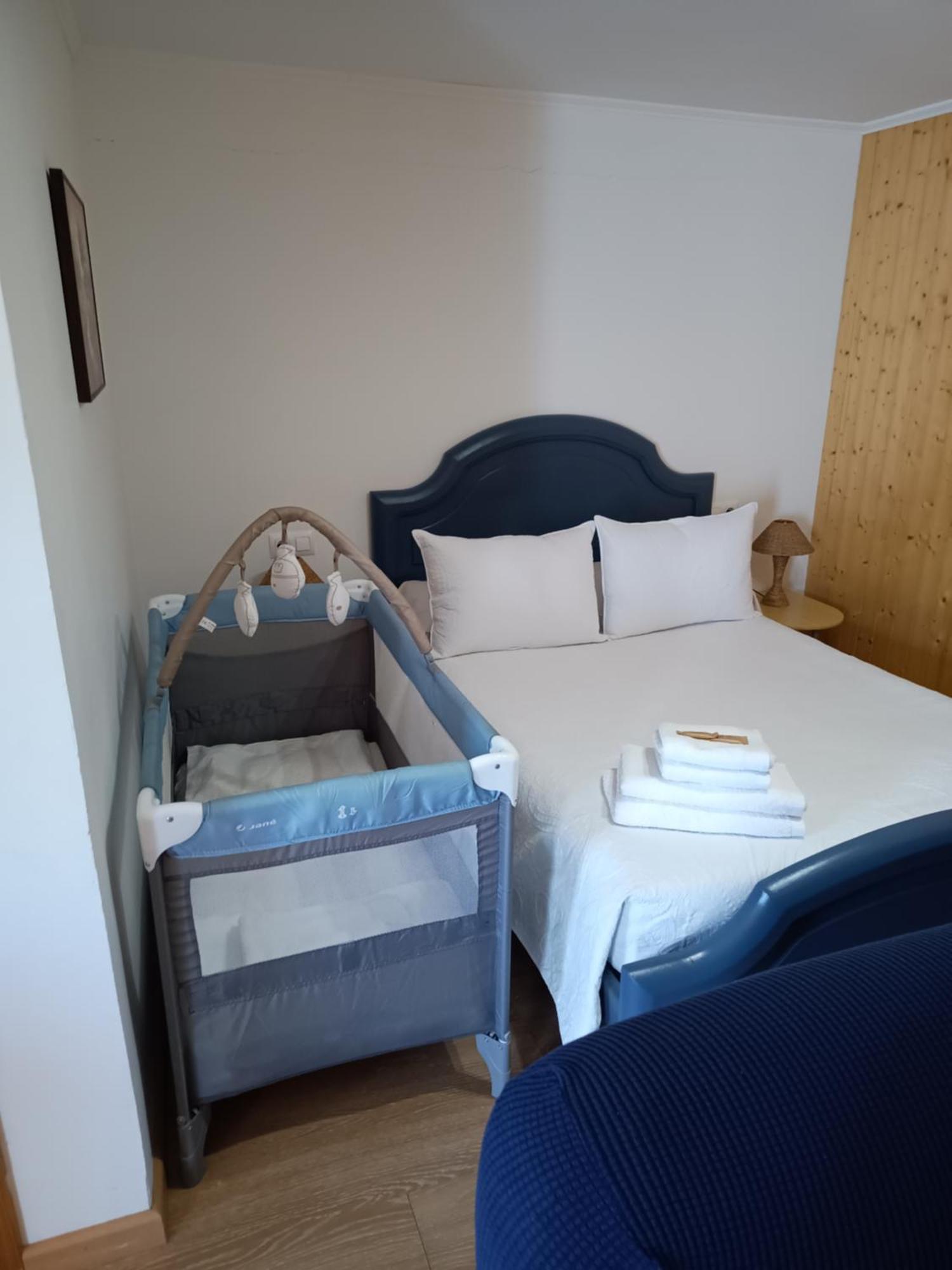 Apartamentos Playa De Seiruga Malpica Eksteriør bilde